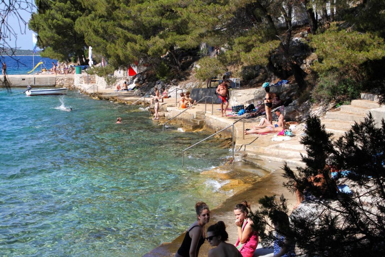 Apartments With A Parking Space Sali, Dugi Otok - 8181 Buitenkant foto