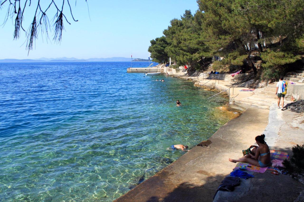 Apartments With A Parking Space Sali, Dugi Otok - 8181 Buitenkant foto