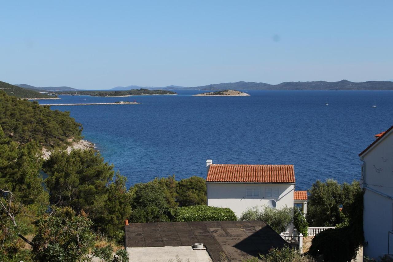 Apartments With A Parking Space Sali, Dugi Otok - 8181 Buitenkant foto